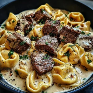 Cracked Garlic Steak Tortellini in Creamhouse Sauce